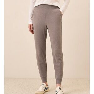 Pact NWOT Women's Deep Taupe Heather Airplane Joggers, 100% organic cotton,